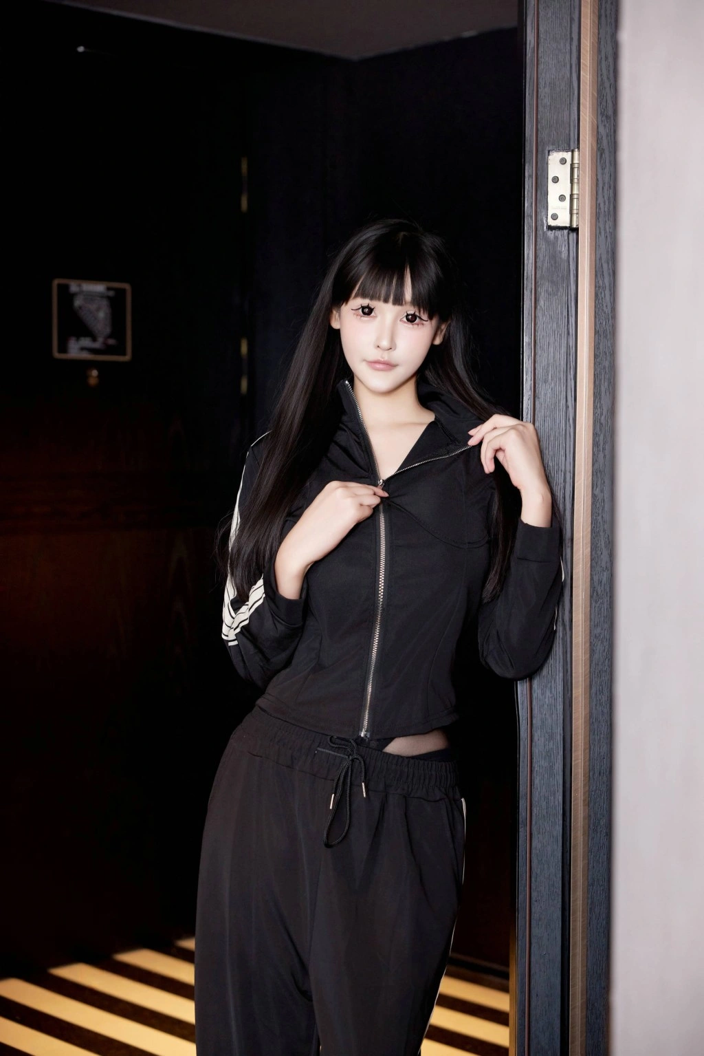 秀人网 智恩baby 黑色蕾丝内衣性感私拍写真在线欣赏插图 秀人网 智恩baby 黑色蕾丝内衣性感私拍写真在线欣赏