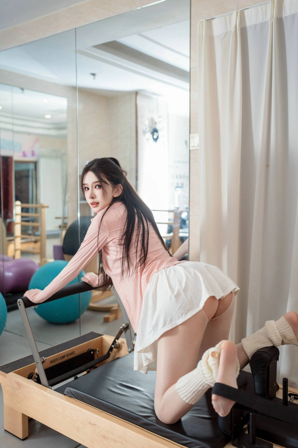 秀人网 李丽莎 双人缠绵性感私拍写真