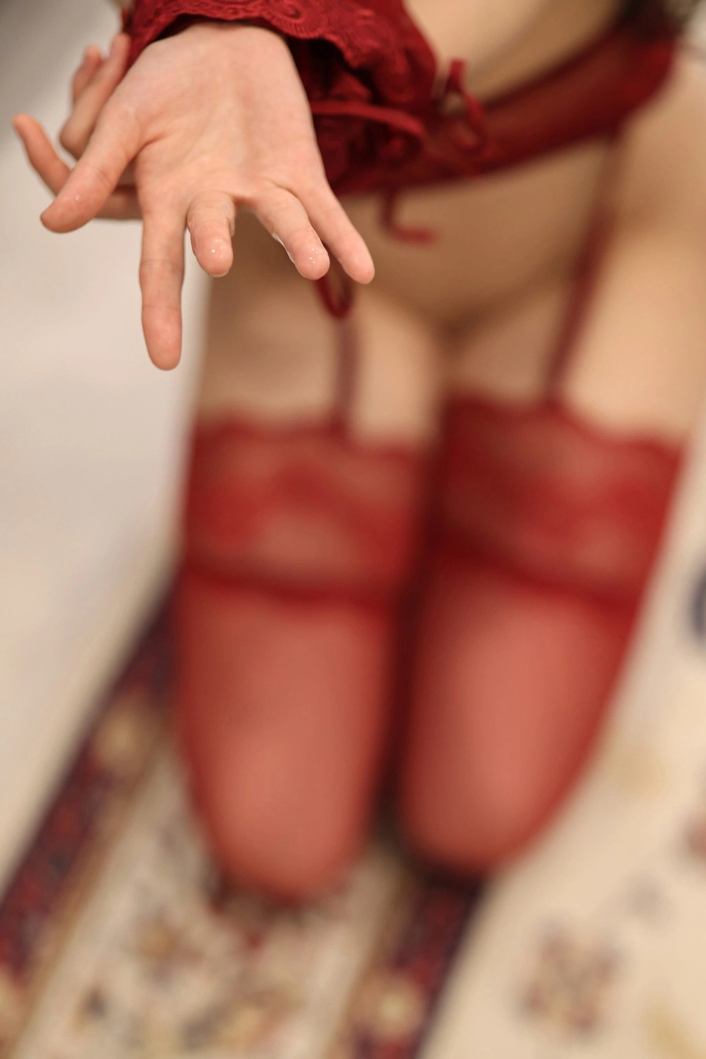 秀人网 朱可儿 红色情趣内衣性感私拍写真插图 秀人网 朱可儿 红色情趣内衣性感私拍写真