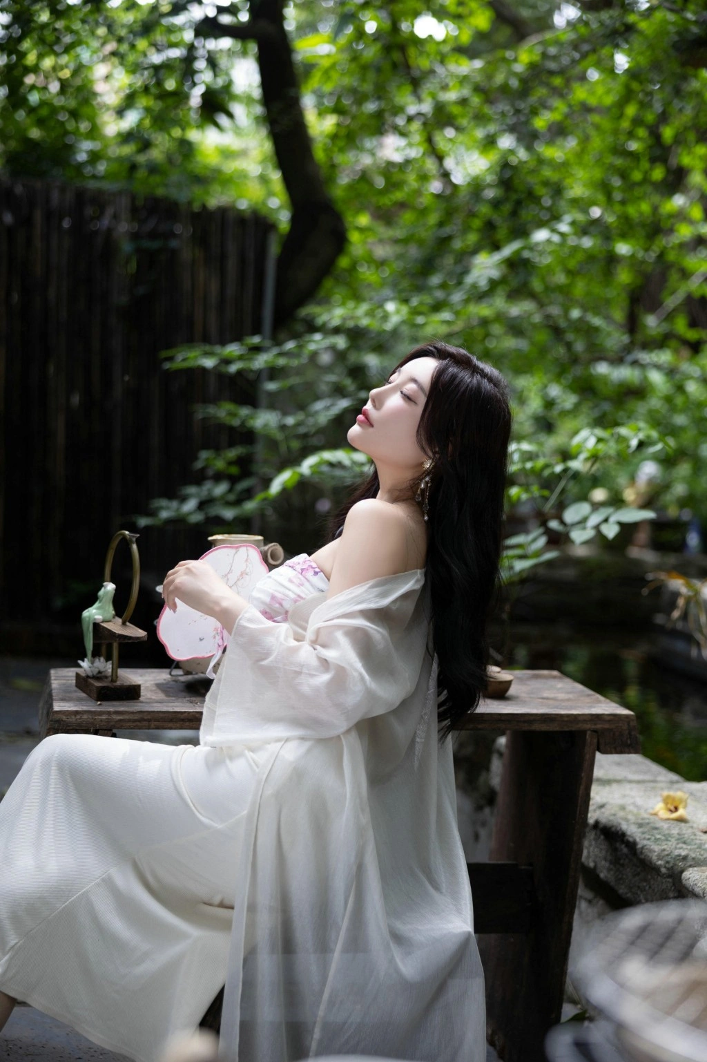 秀人网 杨晨晨 诱人肉色丝袜性感私拍写真插图 秀人网 杨晨晨 性感私拍写真 诱人肉色丝袜