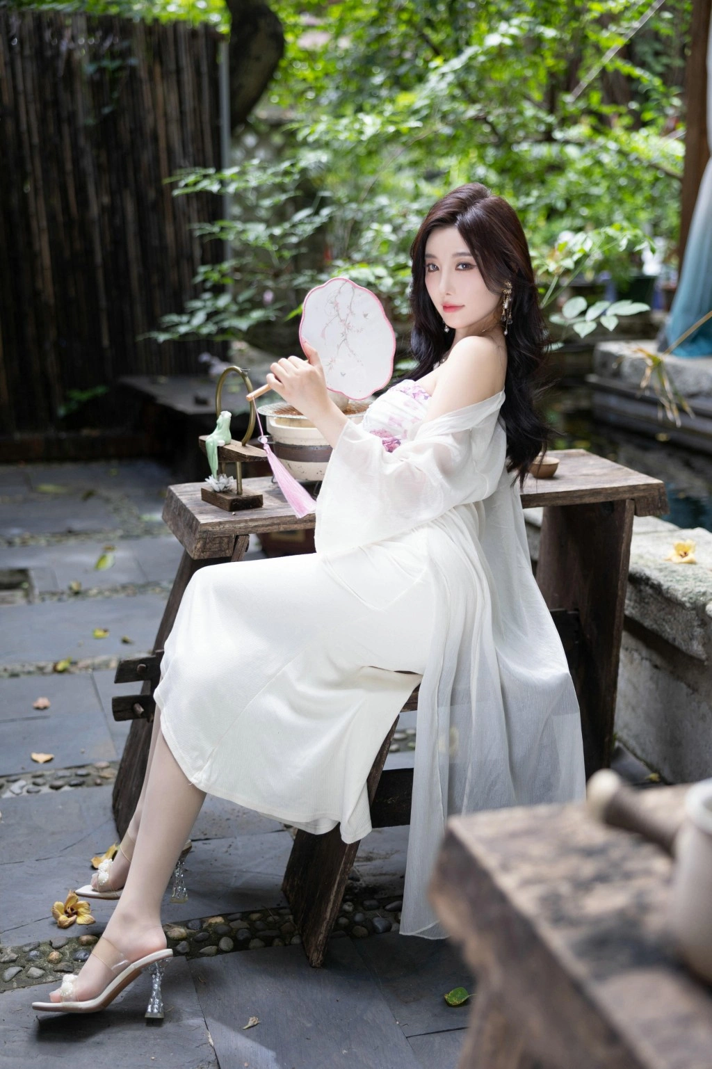 秀人网 杨晨晨 诱人肉色丝袜性感私拍写真插图 秀人网 杨晨晨 性感私拍写真 诱人肉色丝袜