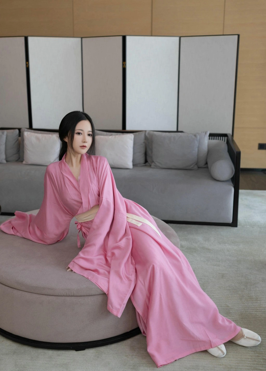 秀人网 鱼子酱Fish 月影纱下的魅惑私拍写真