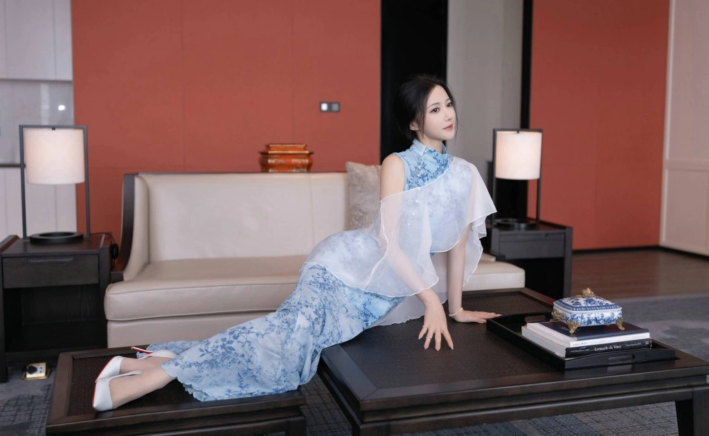 秀人网 鱼子酱Fish 青瓷薄纱轻纱曼舞魅惑私拍写真