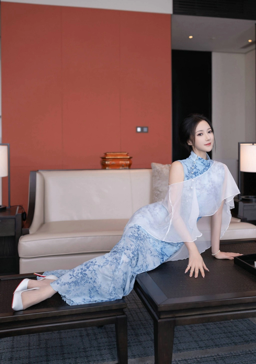 秀人网 鱼子酱Fish 青瓷薄纱轻纱曼舞魅惑私拍写真