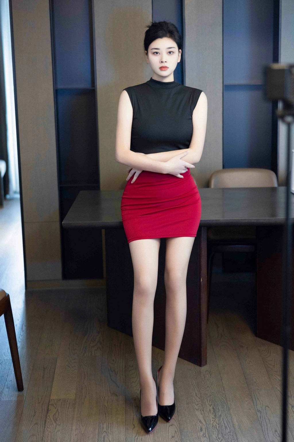 秀人网 徐清妍 魅惑私拍写真 OL黑色丝袜