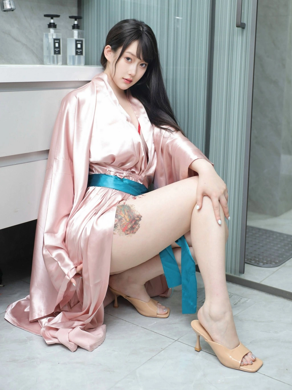 李沁恩lrene 浴室魅惑私拍写真 红色比基尼演绎极致诱惑插图 李沁恩lrene 浴室魅惑私拍写真 红色比基尼演绎极致诱惑
