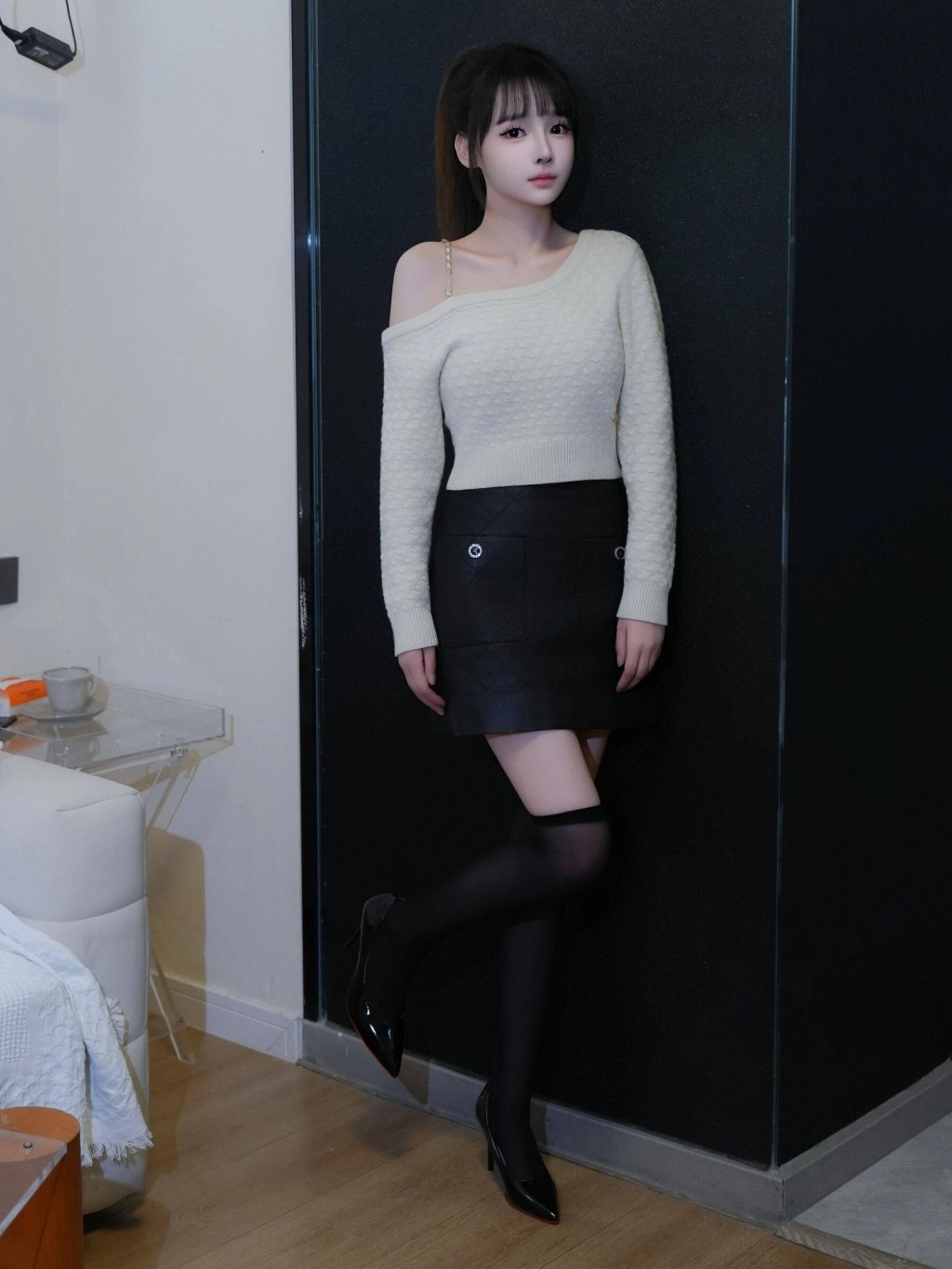 秀人网 沈蜜儿 黑白诱惑 私房写真