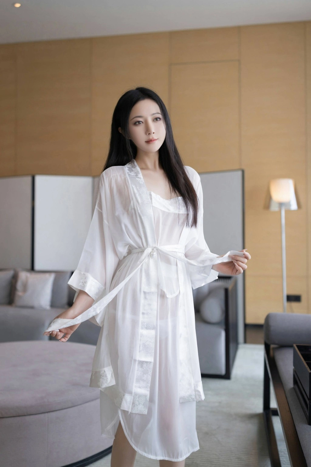 秀人网 鱼子酱Fish 牛奶浴魅惑私拍写真插图 秀人网 鱼子酱Fish 魅惑私拍写真 奶浴