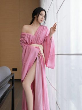 秀人网 鱼子酱Fish 月影纱下的魅惑私拍写真