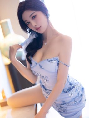 杨晨晨 魅惑私拍写真 纯白丝袜 性感撩人
