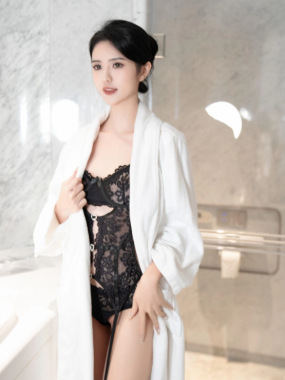 秀人网 浅浅Danny 黑色蕾丝魅惑私拍写真
