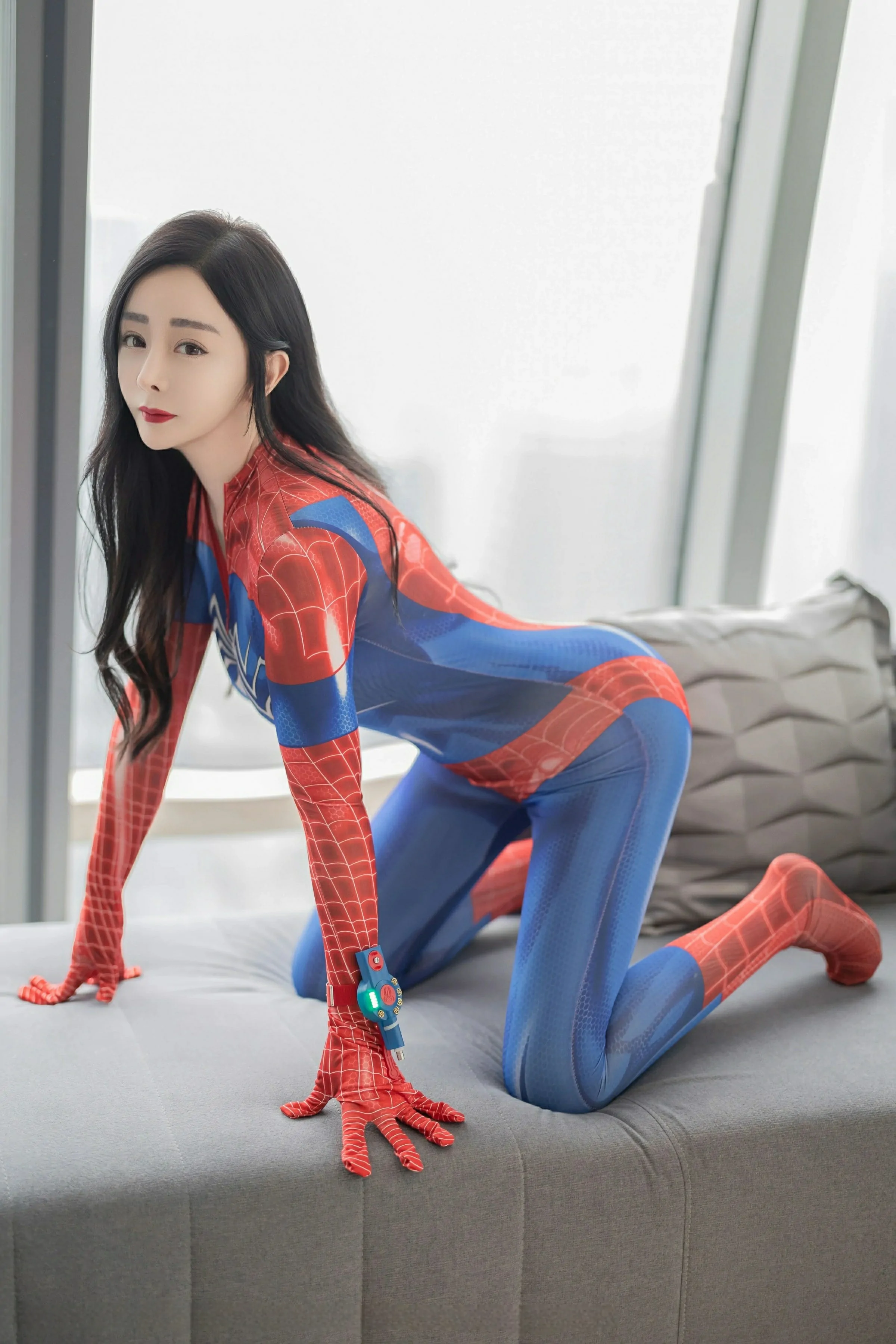[YOUMI尤蜜荟] VOL.1138 允爾 cosplay装扮 魅惑黑丝 性感写真 [78张]插图