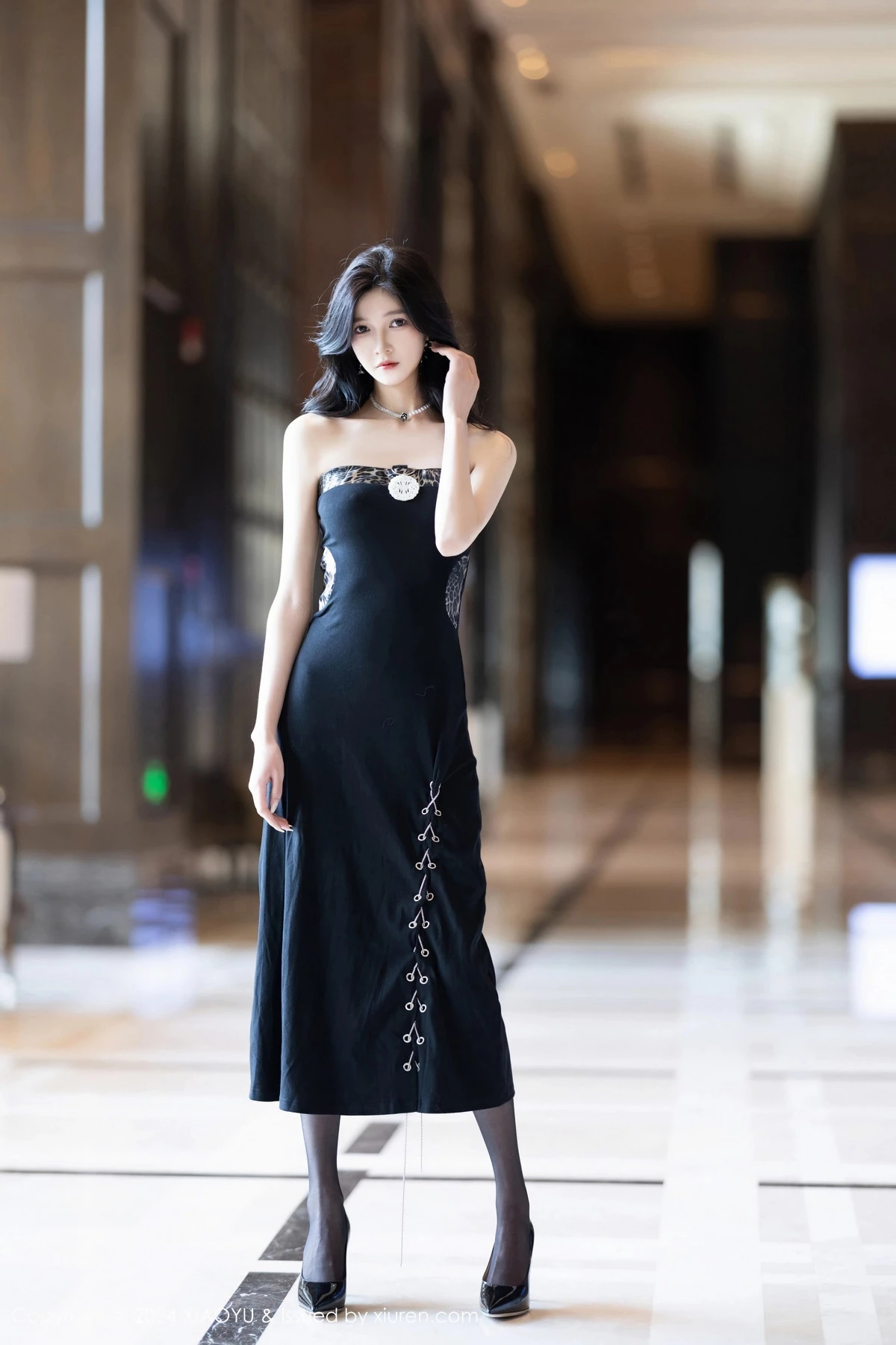 [XIAOYU语画界] VOL.1201 程程程- 性感白色吊带长裙 海南旅拍写真 [81张]插图1