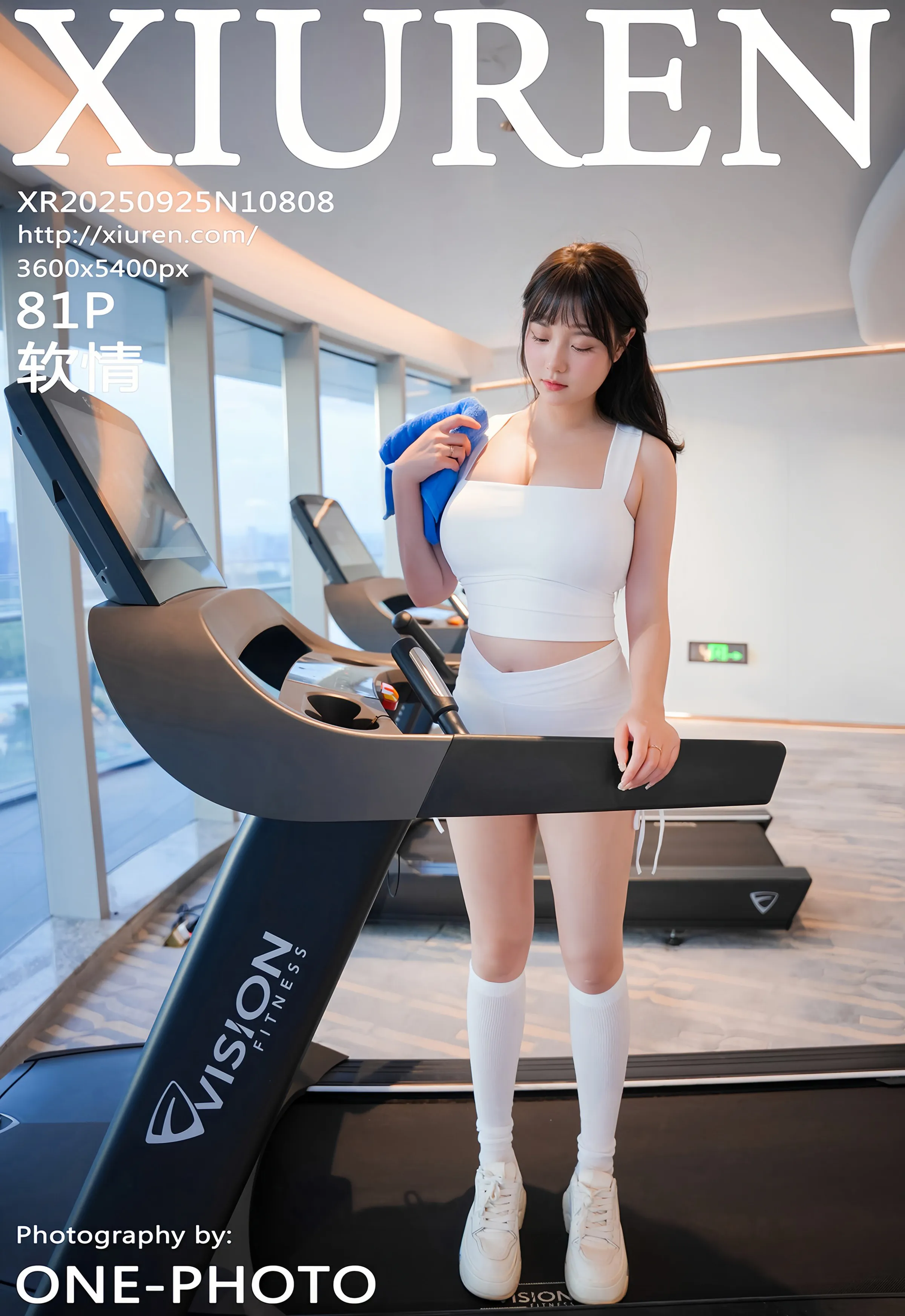 [XiuRen秀人网] No.10808 软情 白色运动服 性感写真 [81张]