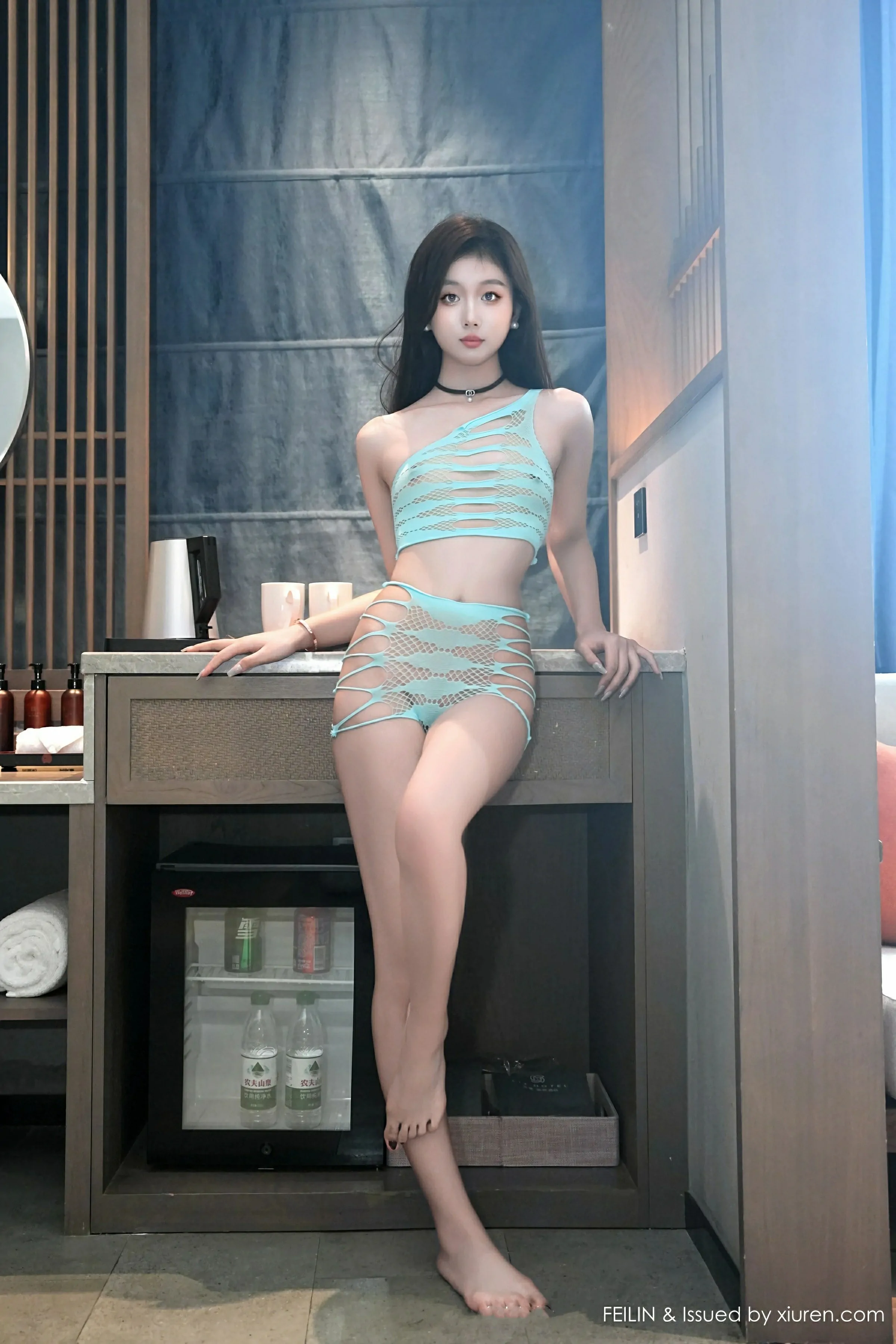 [FEILIN嗲囡囡] VOL.482 江念鱼 绿色服饰 性感写真 [60张]插图