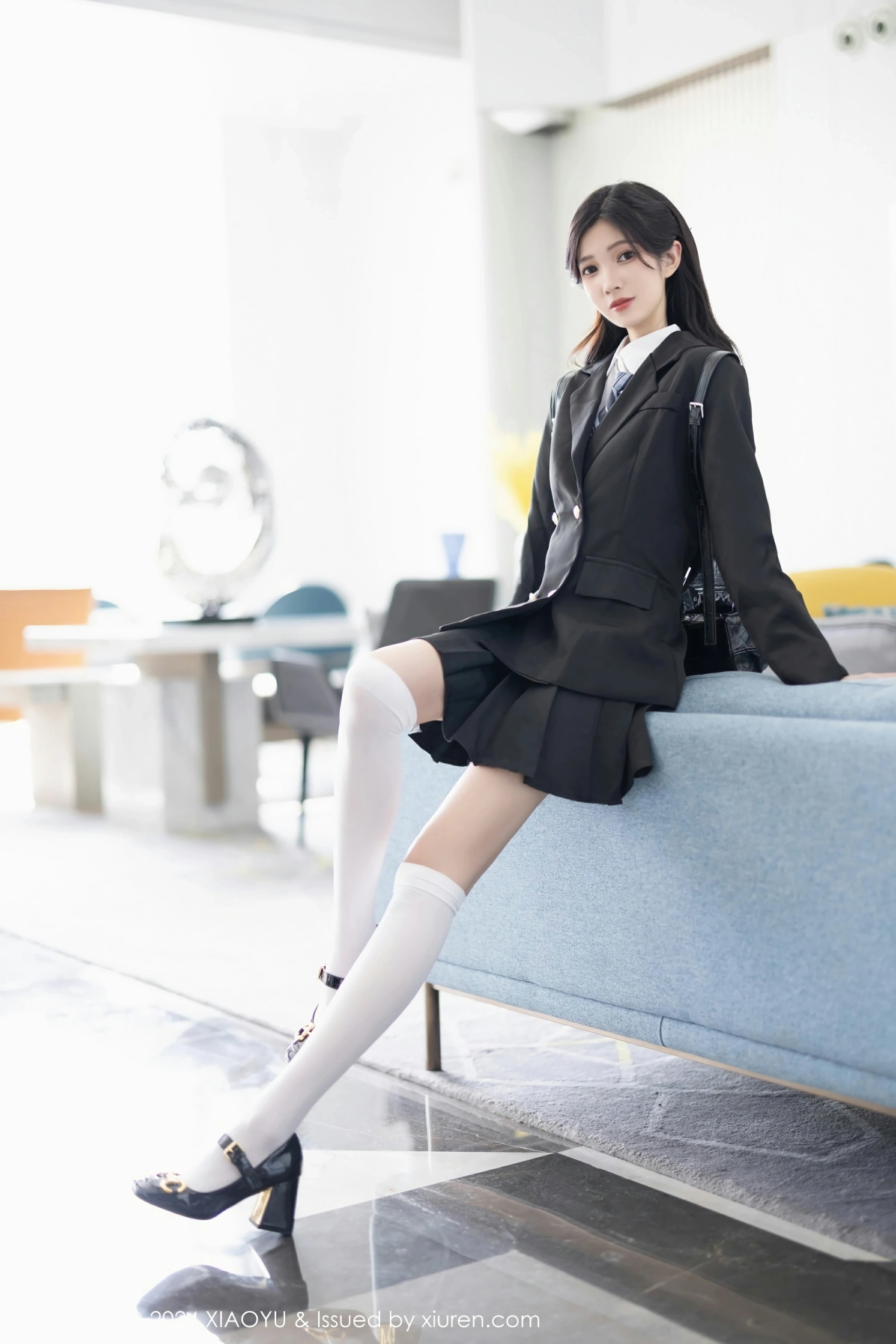 [XIAOYU语画界] VOL.1204 程程程- 深色日系学妹制服 黑色内衣 性感写真 [83张]插图1