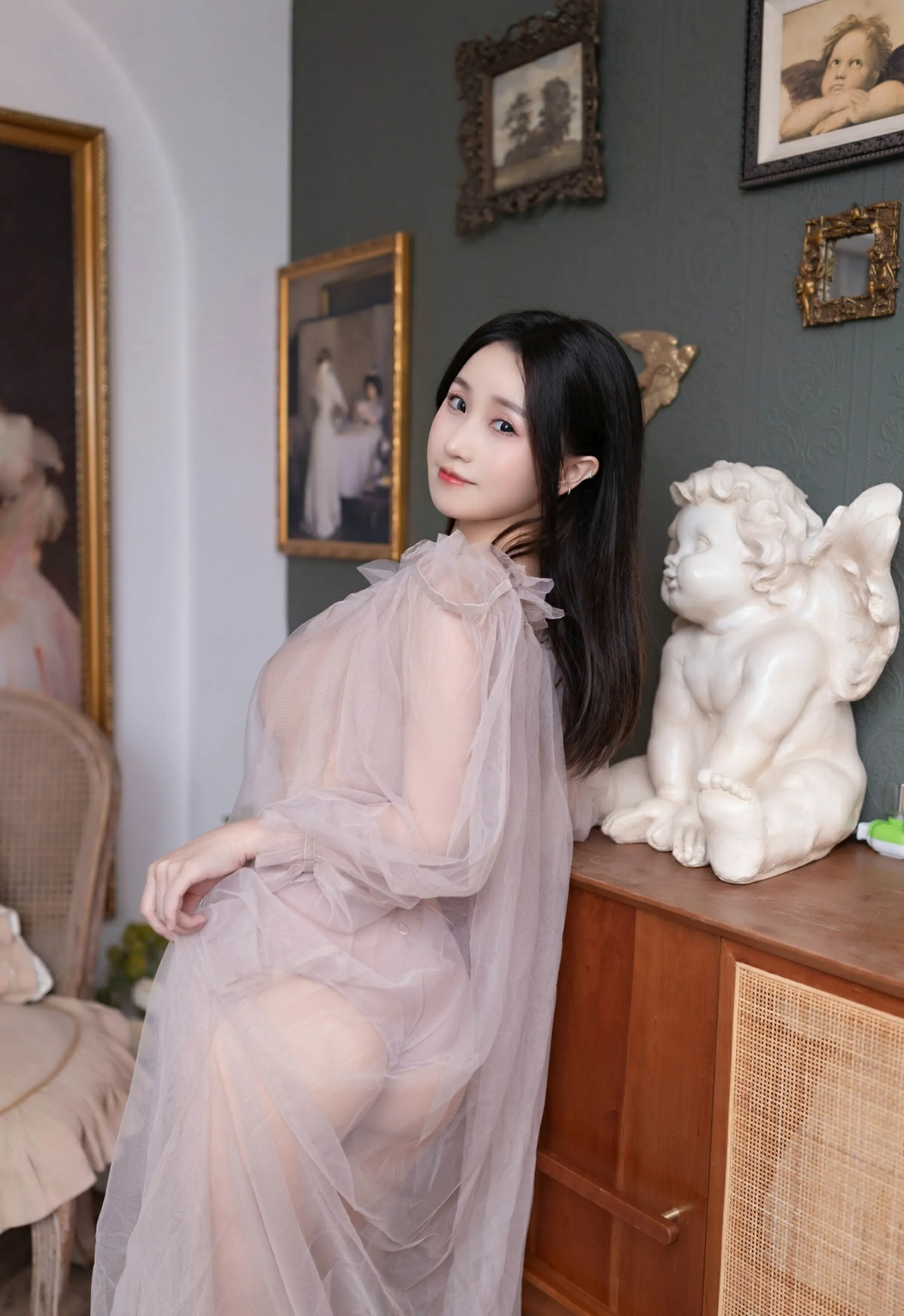 [XiuRen秀人网] No.10752 杏子Yada 紫色内衣 轻透粉纱 性感写真 [68张]插图