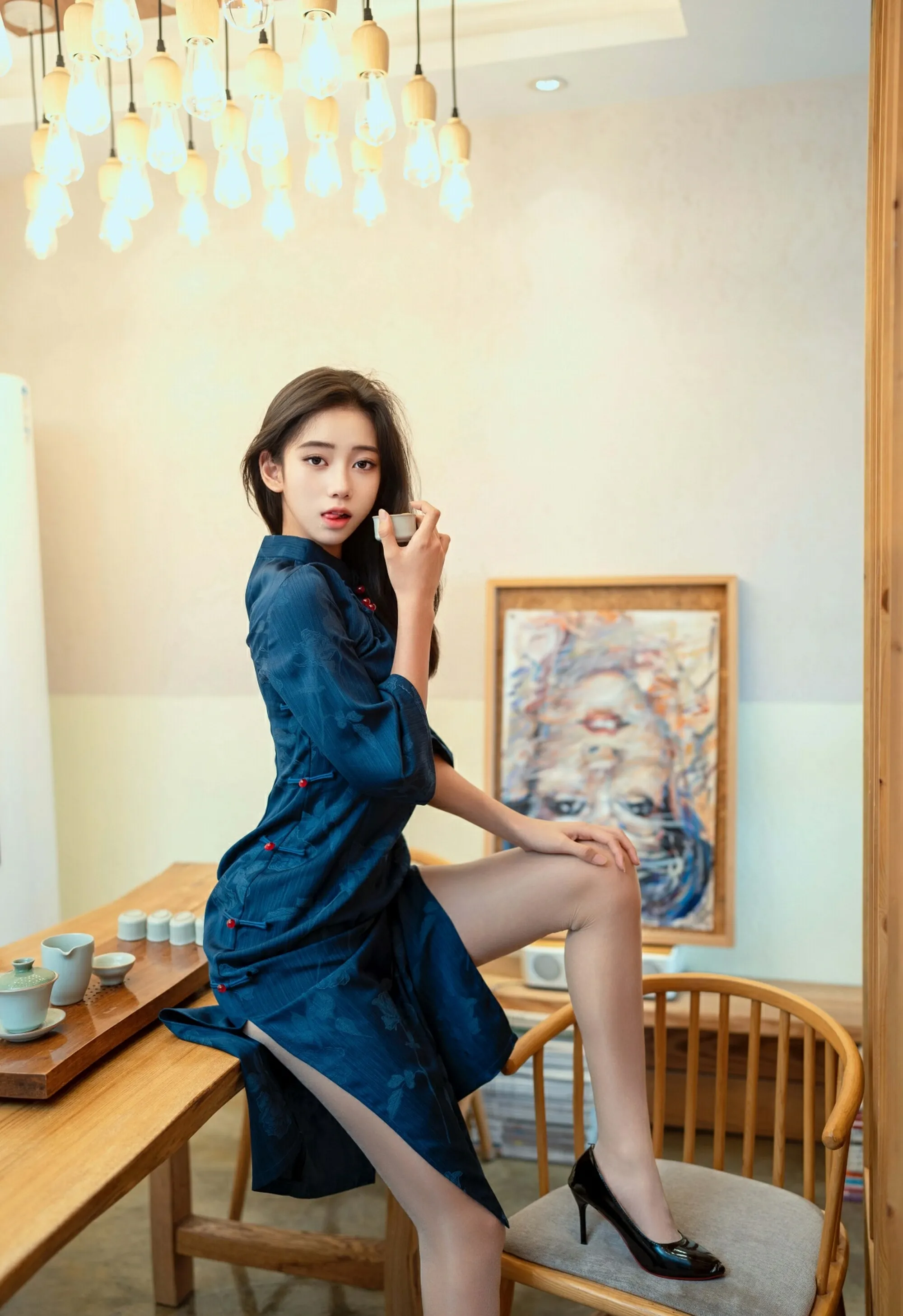[XINGYAN星颜社] VOL.390 时安安 深色旗袍 性感写真 [67张]插图1