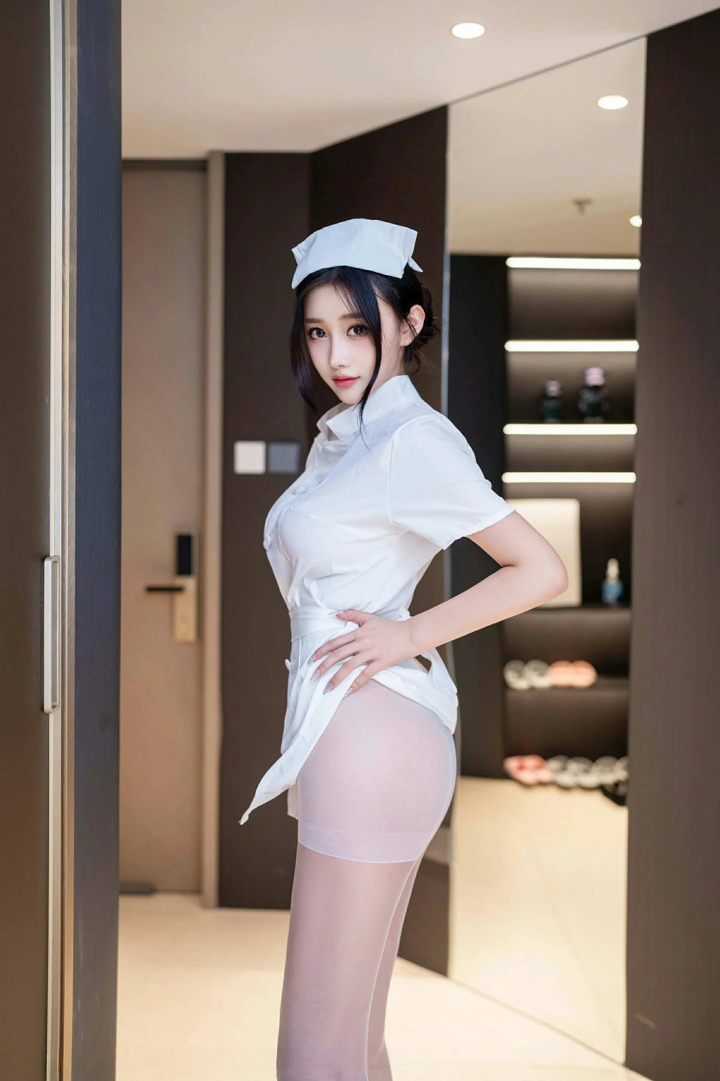 [XINGYAN星颜社] VOL.362 木森vita 新人首套写真 性感白色护士制服 [79张]插图