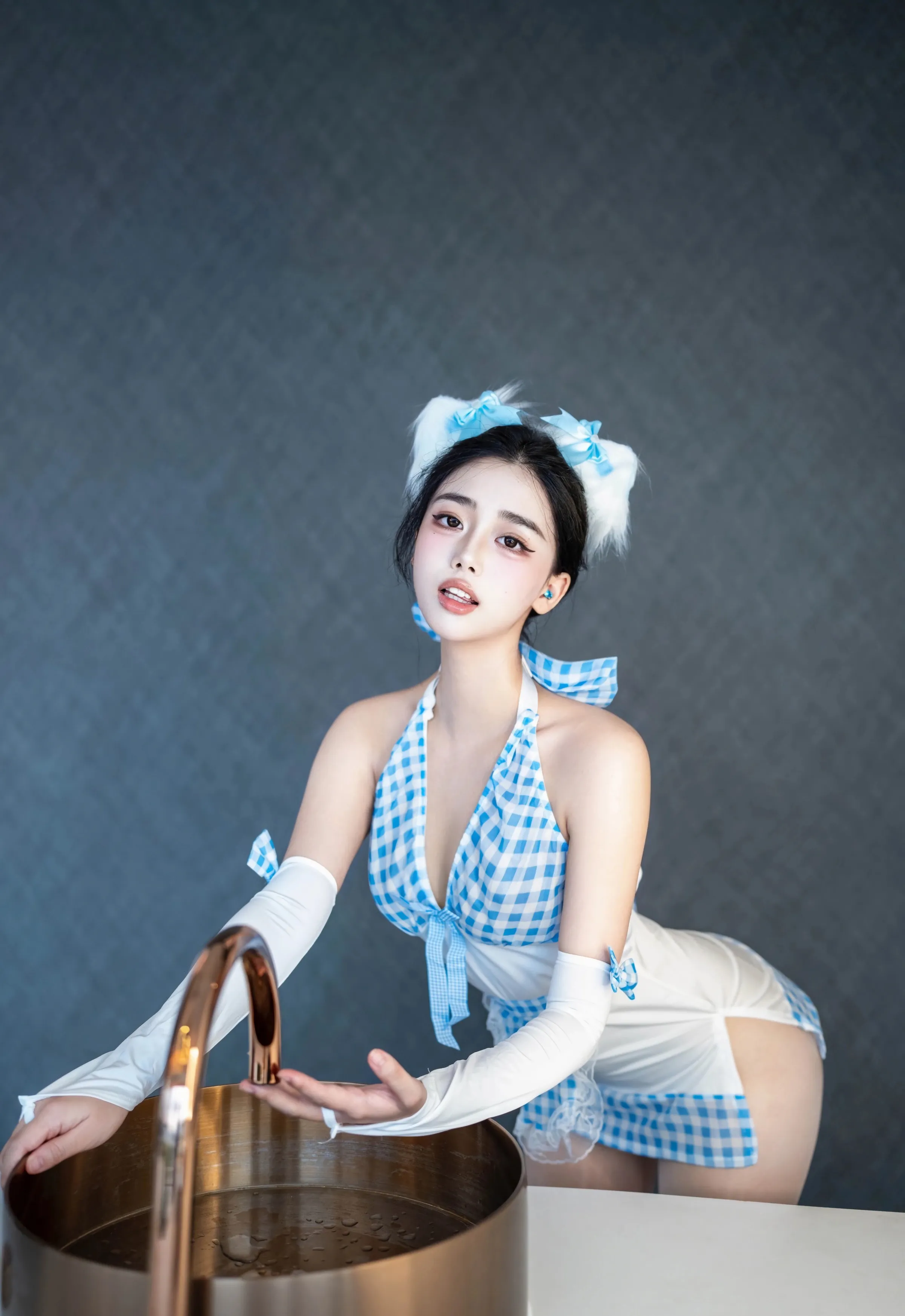 [XINGYAN星颜社] VOL.399 阮福福 蓝色格子裙 白色丝袜 性感写真 [66张]插图