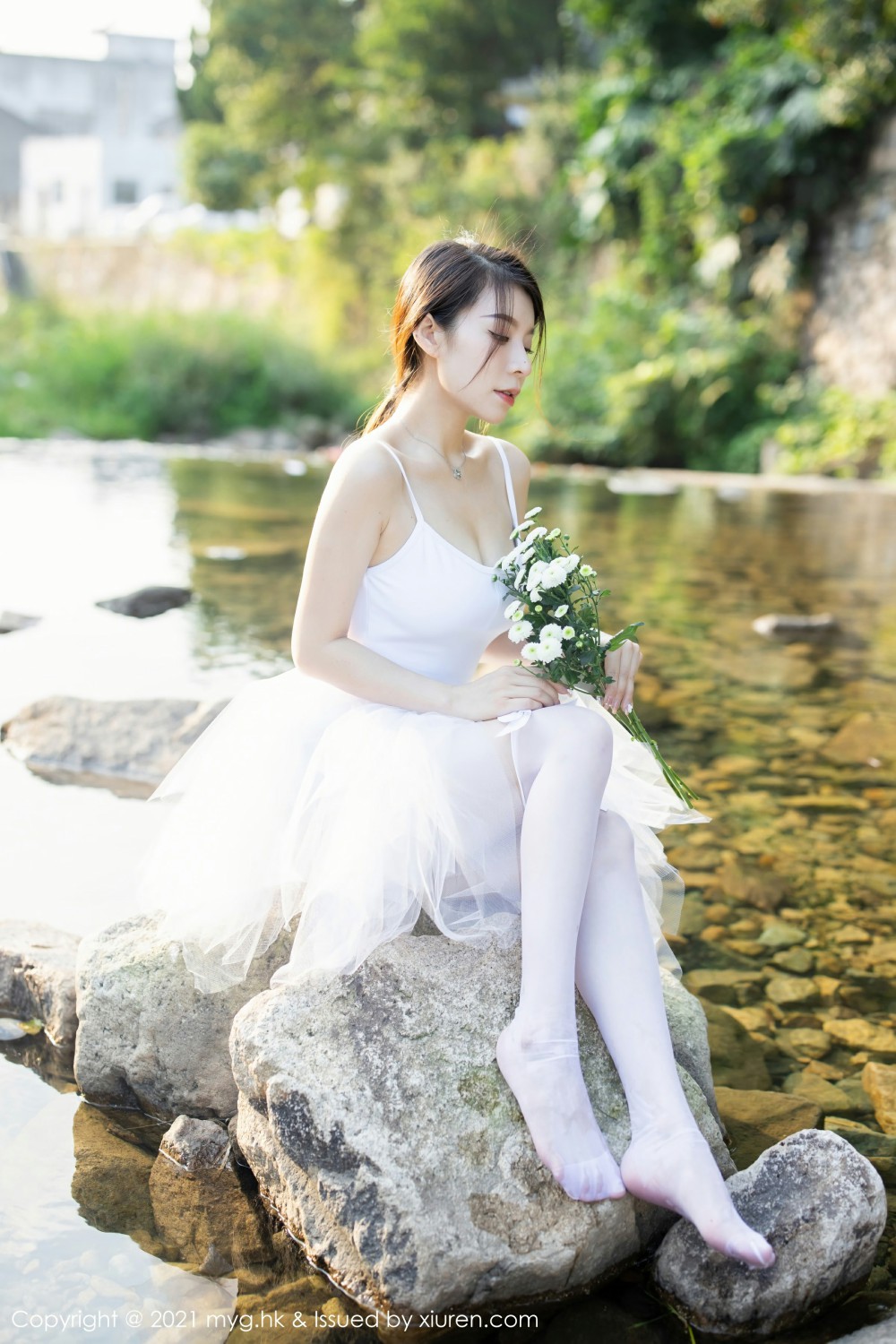 [MyGirl美媛馆] VOL.601 vetiver嘉宝贝儿 芭蕾服饰 性感写真 [85张]插图1
