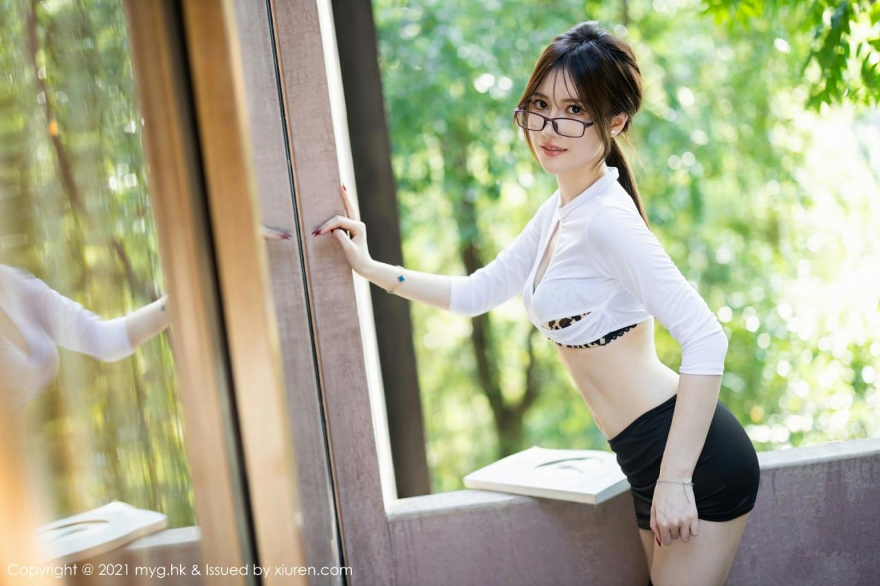 [MyGirl美媛馆] VOL.598 美桃酱 新人模特 [109张]插图1