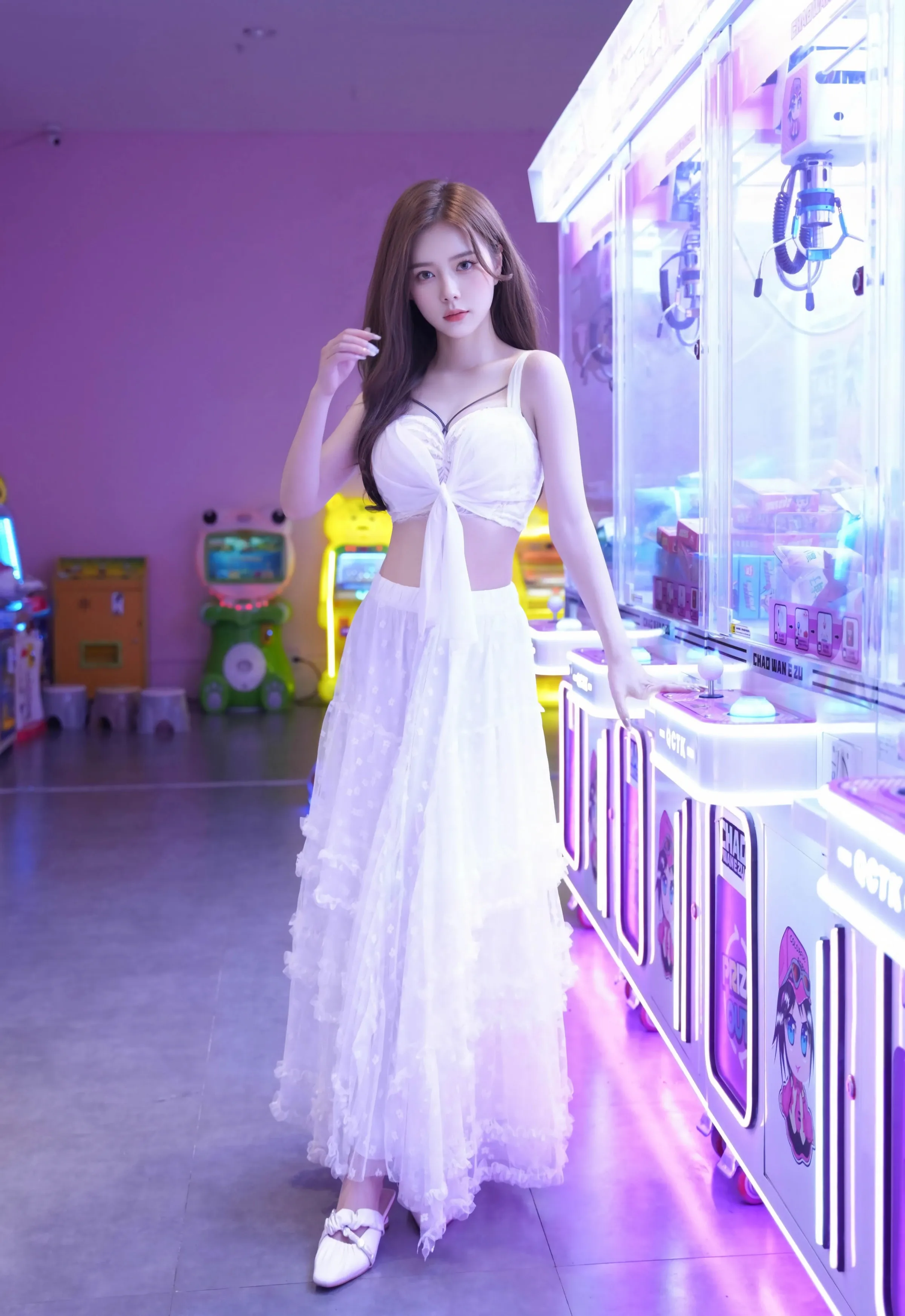[XiuRen秀人网] No.10791 拍黄瓜girl 白色连衣裙 性感写真 [74张]