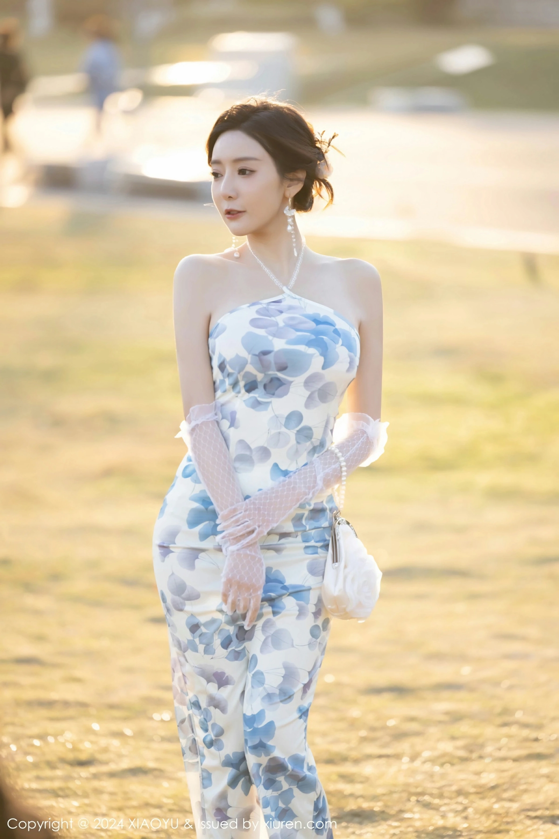 [XIAOYU语画界] VOL.1191 王馨瑶yanni 性感诱人白色丝袜 海南旅拍写真 [81张]插图