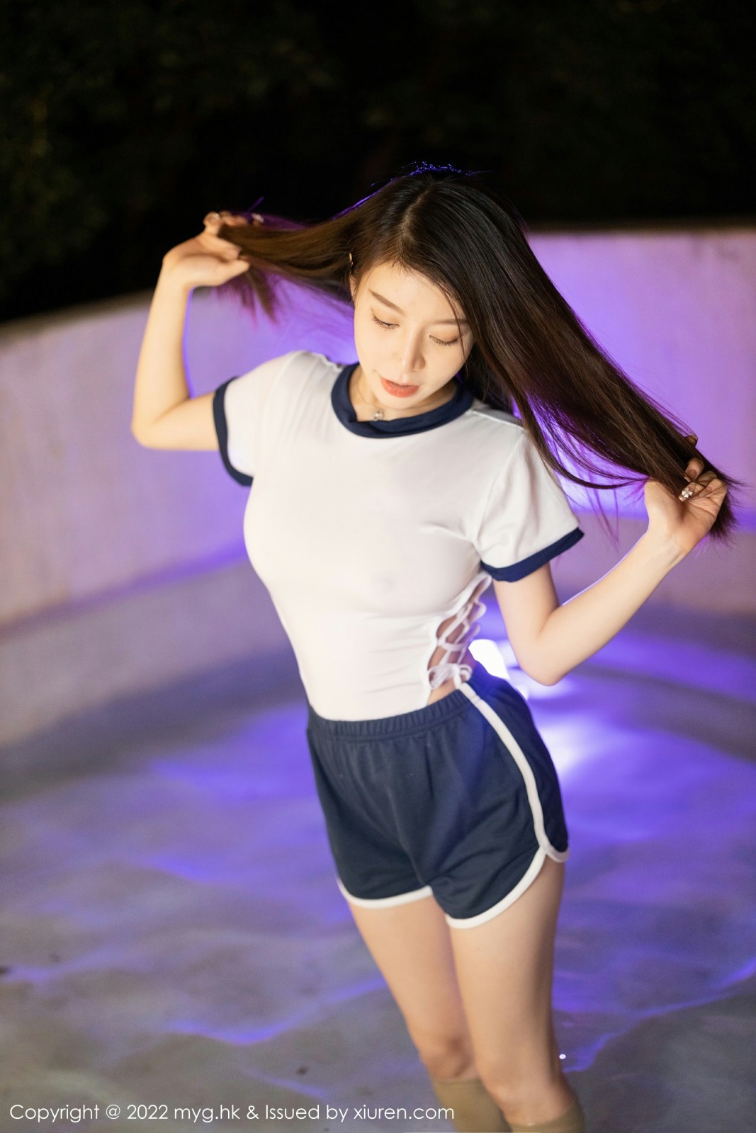 [MyGirl美媛馆] VOL.633 vetive 酒店大浴缸拍摄 性感写真[47张]插图1