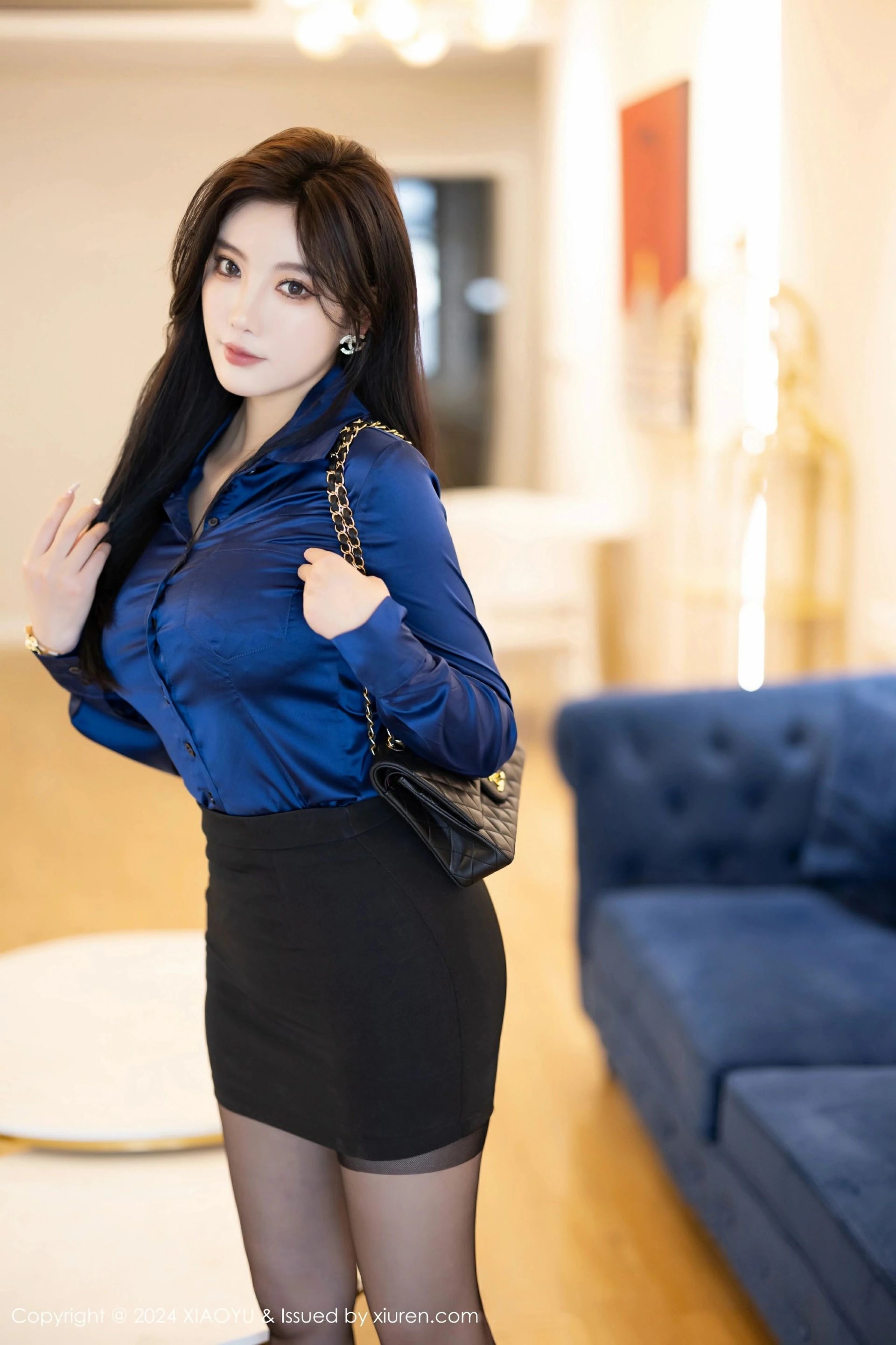 [XIAOYU语画界] VOL.1240 杨晨晨Yome 性感蓝色OL服饰 哈尔滨旅拍写真 [82张]插图1