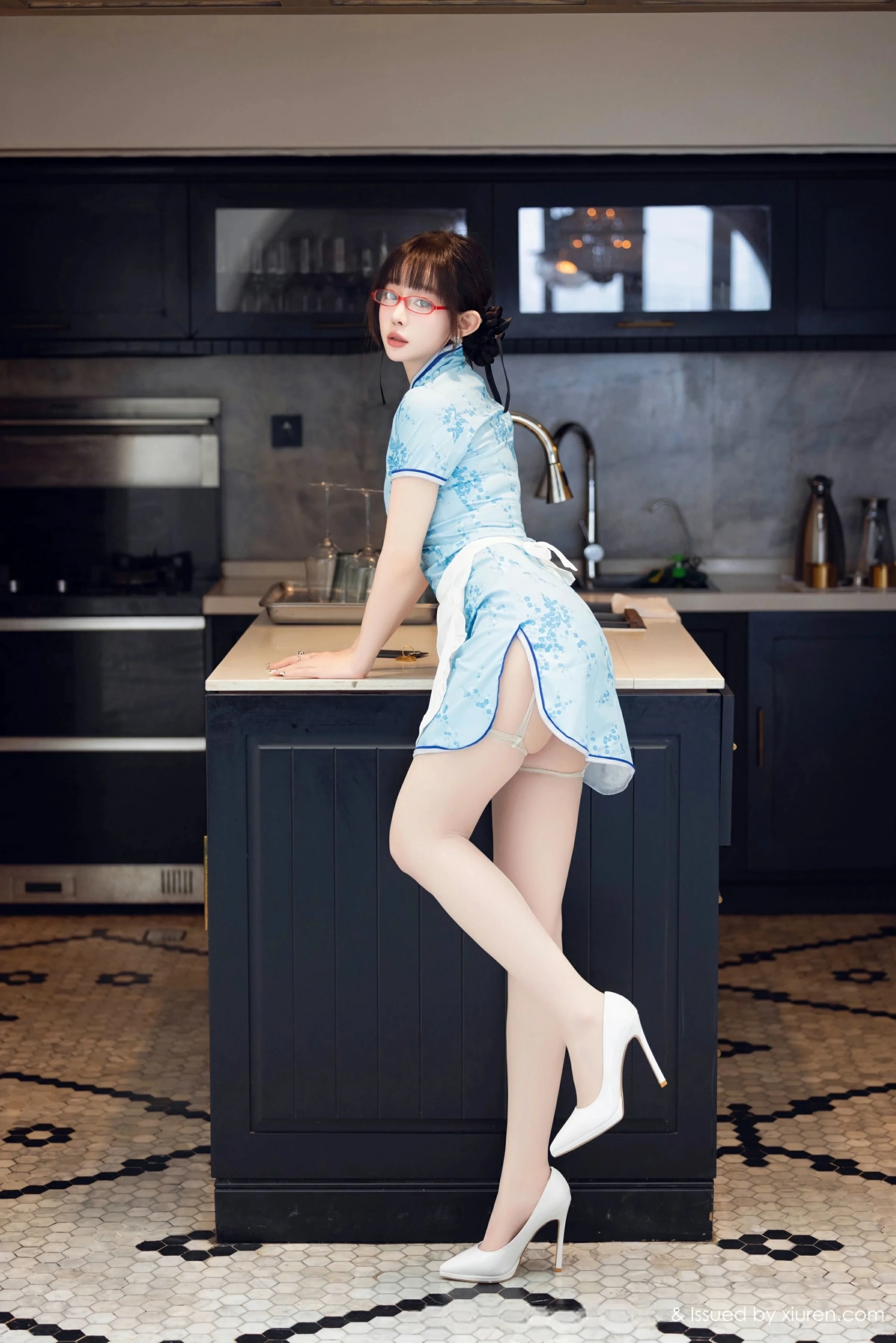 [HuaYang花漾写真] VOL.593 王雨纯 性感淡绿色露肩连衣长裙 大理旅拍写真 [93张]插图