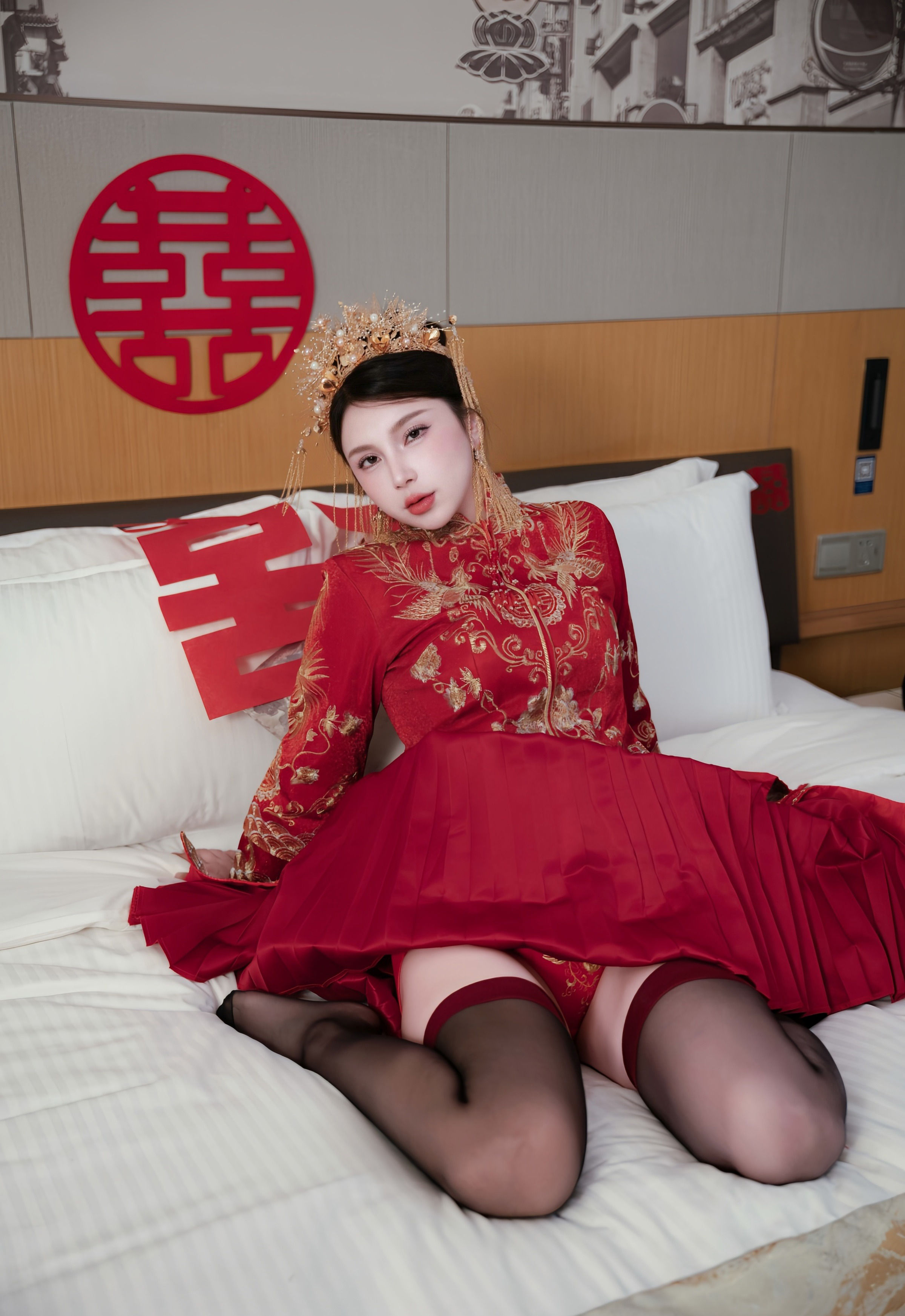 [XiuRen秀人网] No.10865 小蛮妖Yummy 红色新娘服饰 性感写真 [66张]