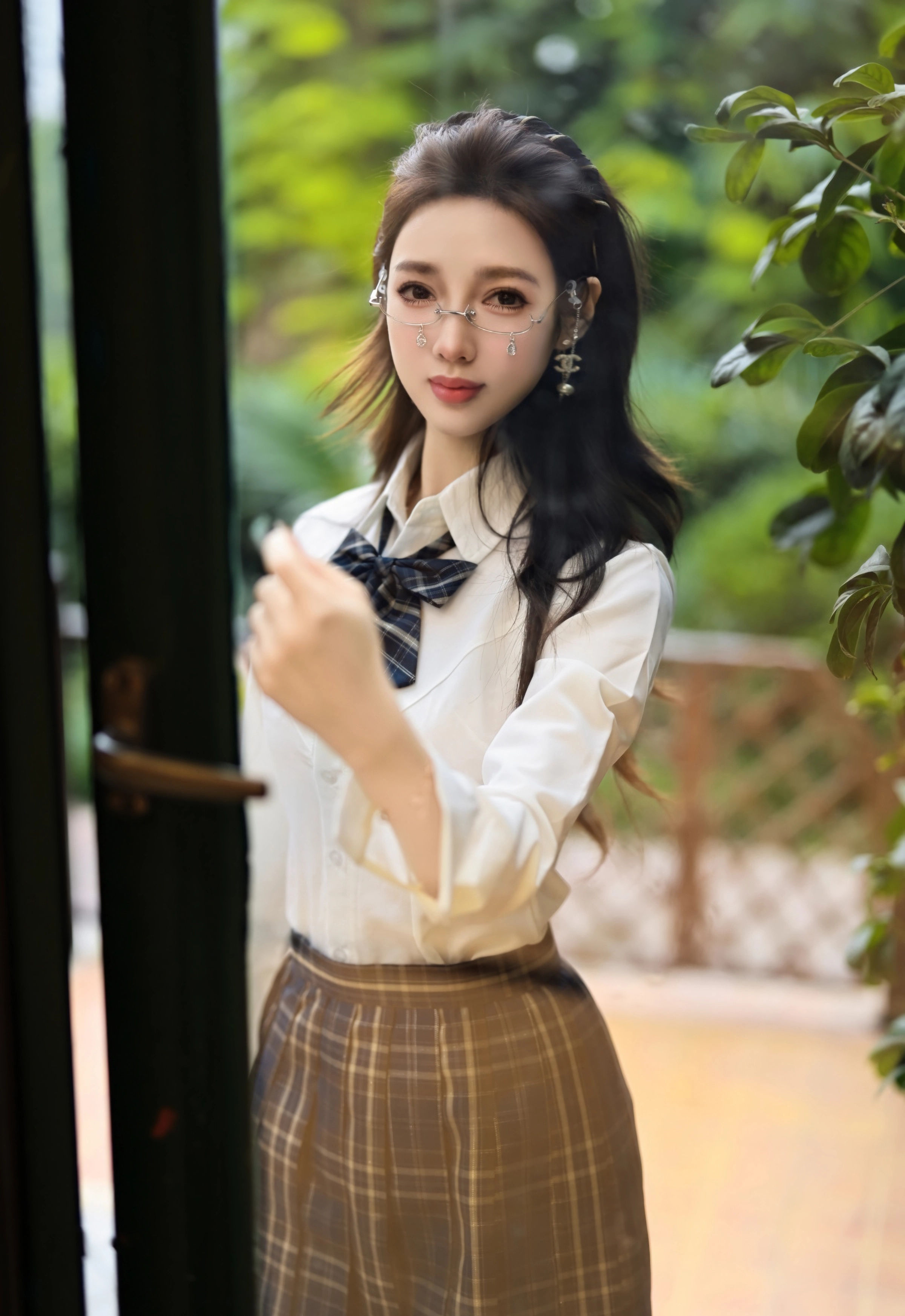 [YOUMI尤蜜荟] VOL.1183 Twins-桃桃 JK制服 魅惑黑丝 性感写真 [92张]插图