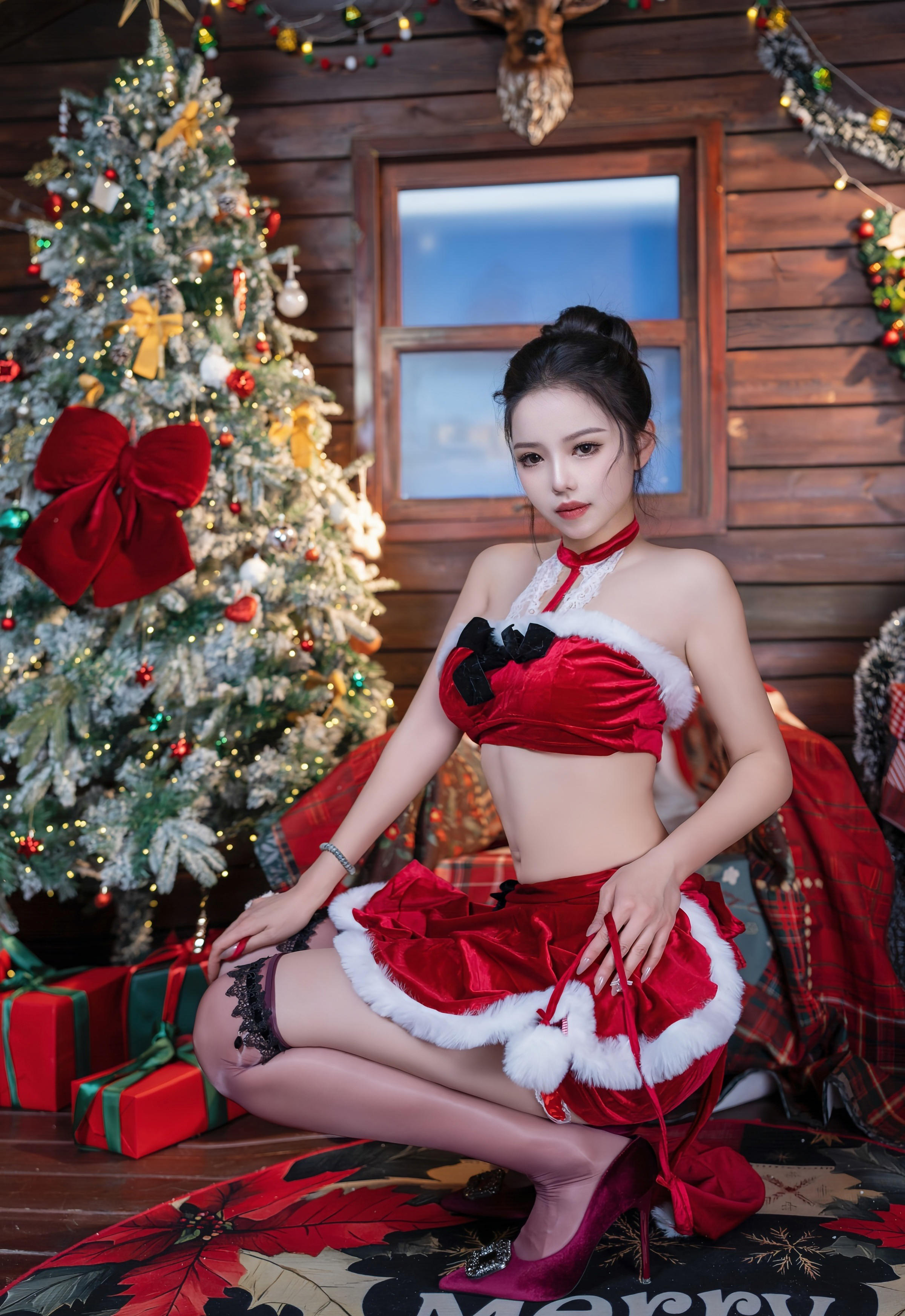 [XINGYAN星颜社] VOL.449 大美妞儿 红色圣诞装扮 紫色丝袜 性感写真 [75张]插图