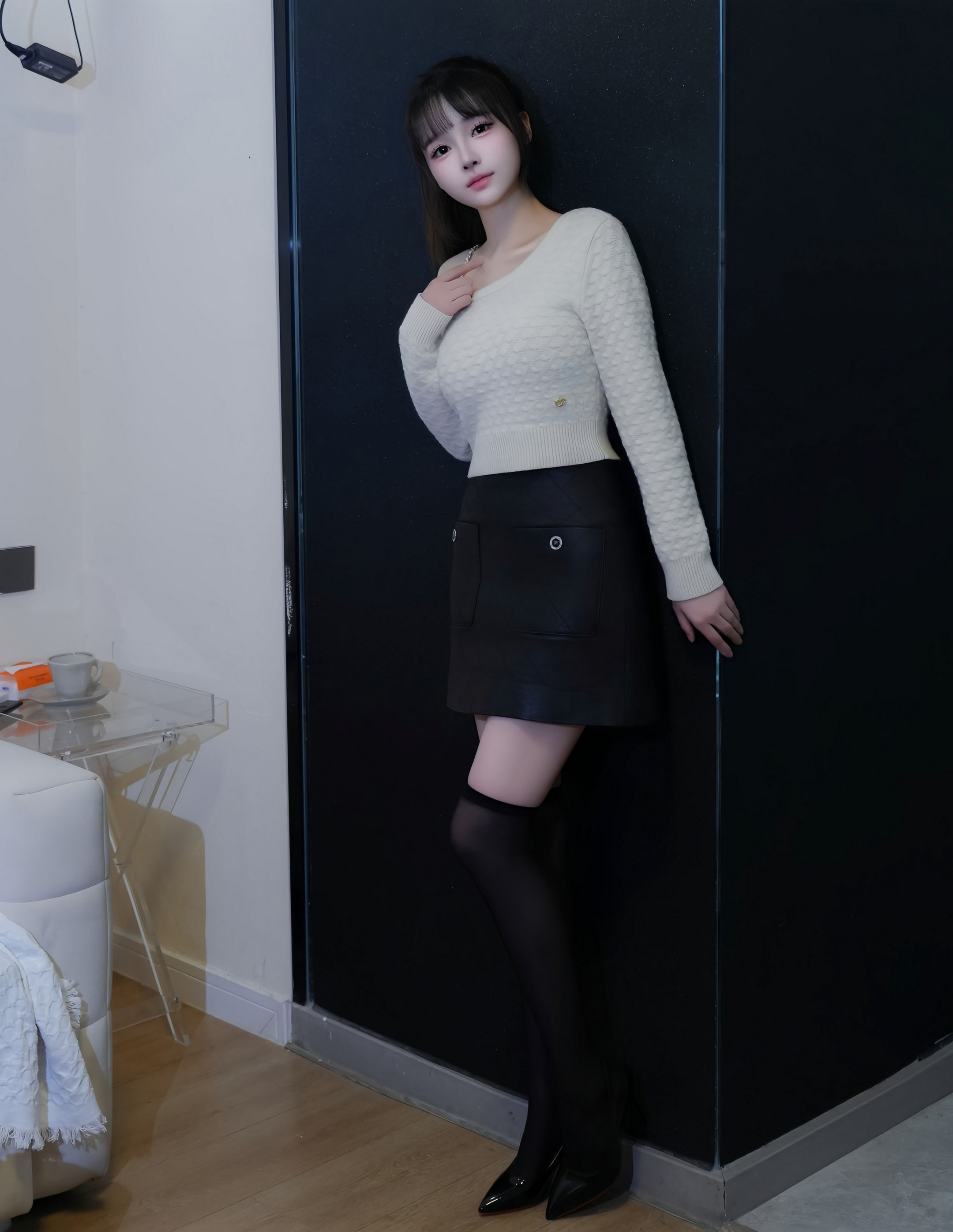 [XiuRen秀人网] No.11254 沈蜜儿 白色T恤 魅惑黑丝 性感写真 [65张]插图